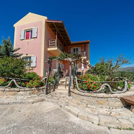 Moudilos 1 Lixúri