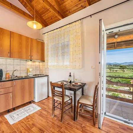 Moudilos 1 * Lixouri