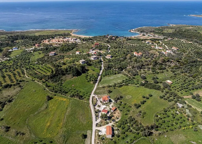 Moudilos 1 Apartment Lixouri